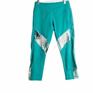 Zella Crop Watercolor Patterned Leggings